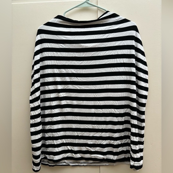 Milk Snob Black & White Cover - Picture 3 of 4